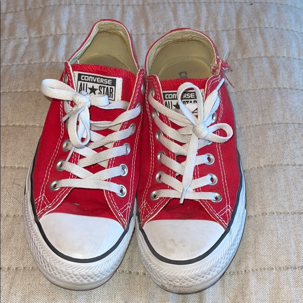 red converse